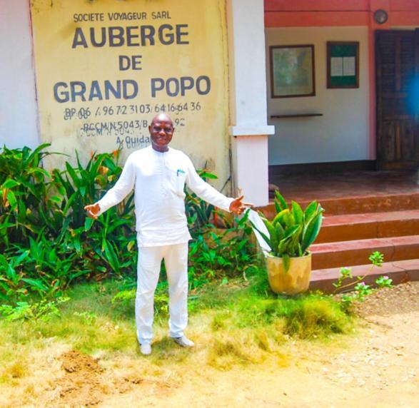 Auberge De Grand Popo Buitenkant foto