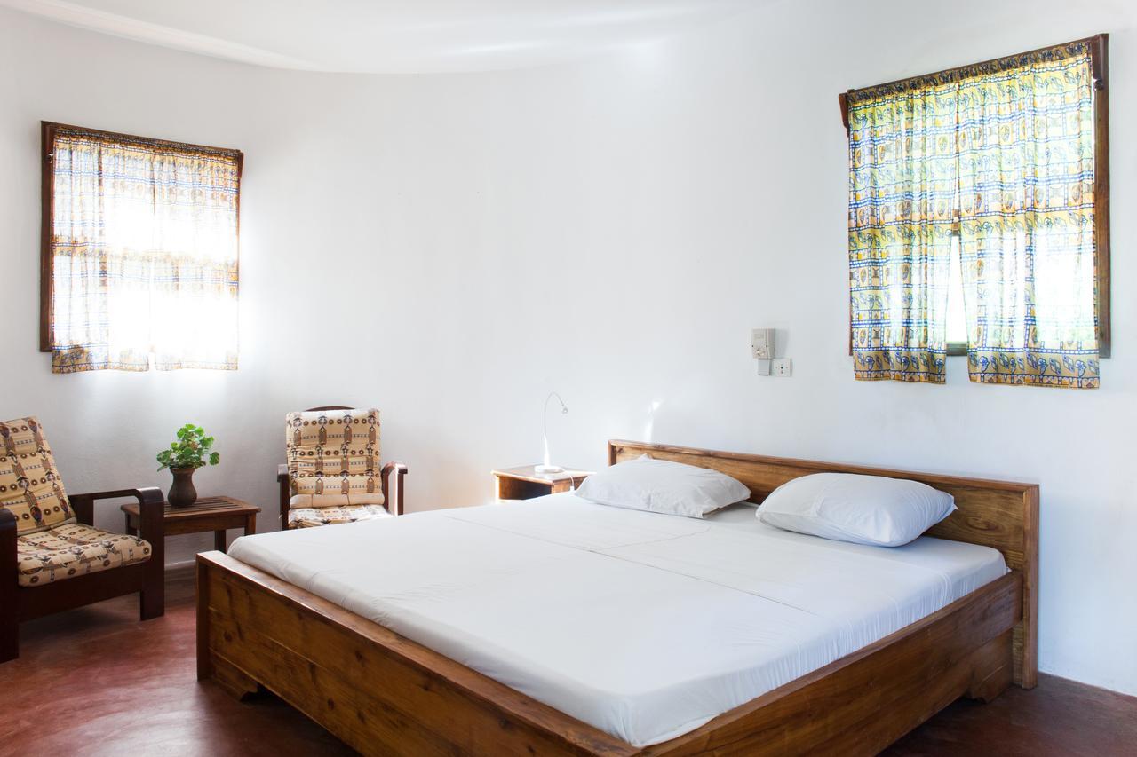 Auberge De Grand Popo Buitenkant foto
