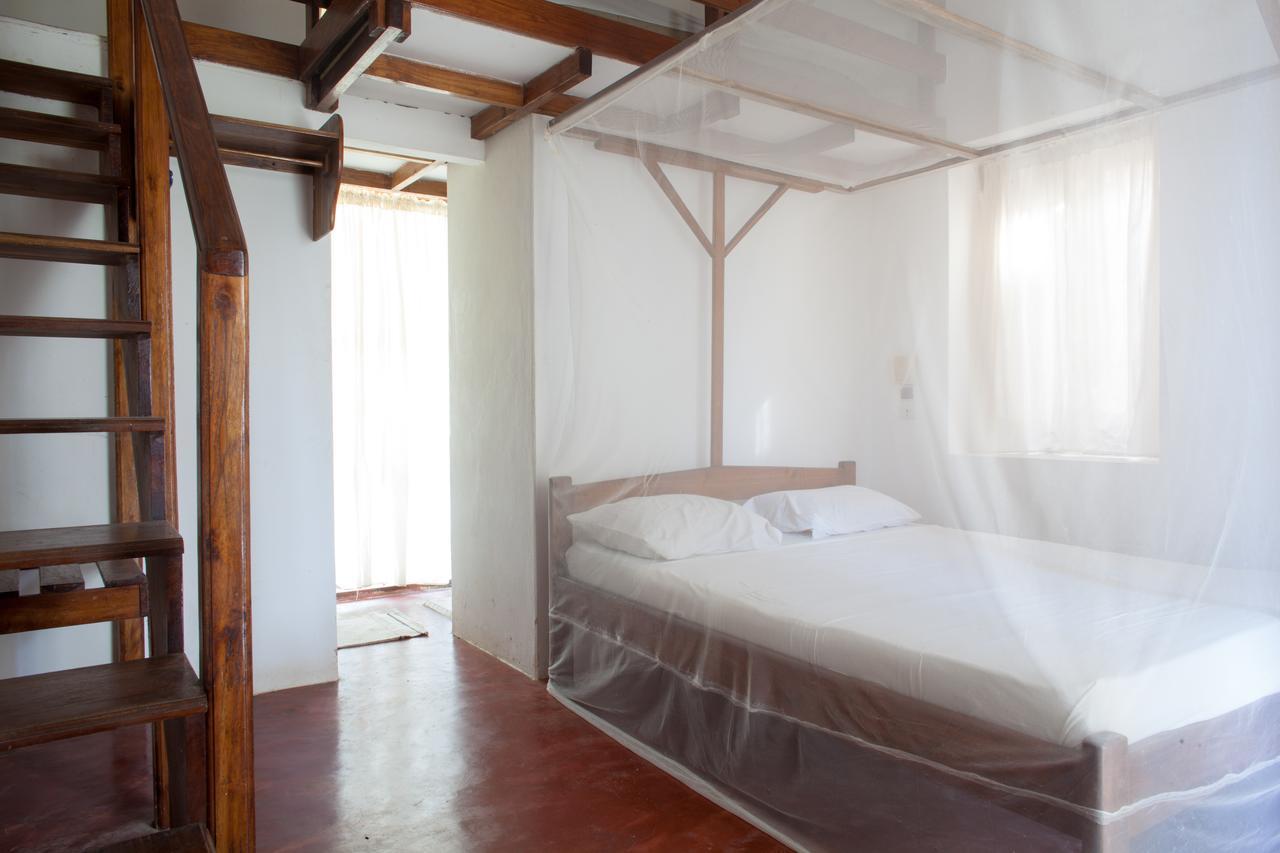 Auberge De Grand Popo Buitenkant foto
