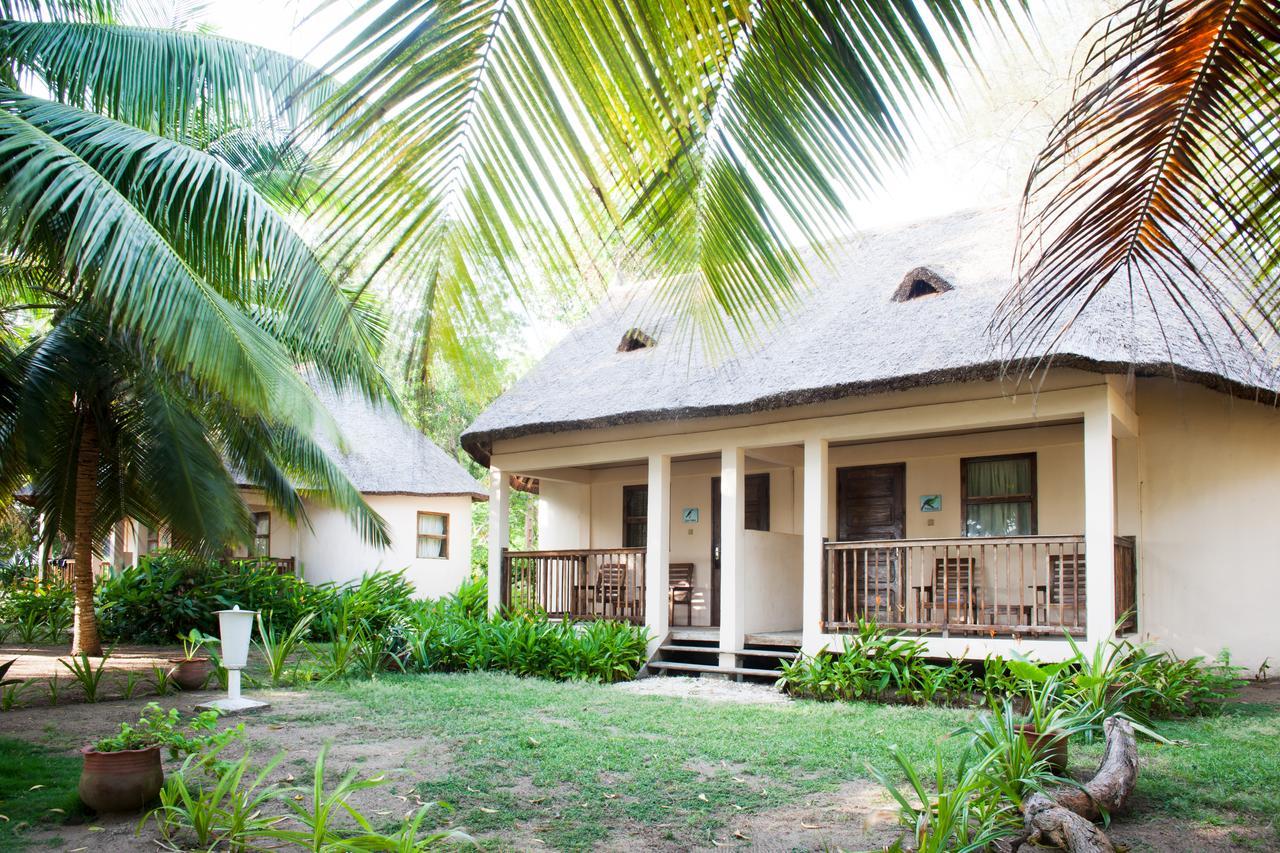 Auberge De Grand Popo Buitenkant foto